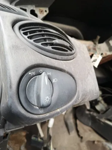 Botão Farol Focus 2002 2003 2004 2005 2006 2007 20008