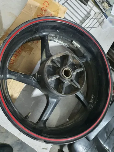 Roda traseira Yamaha r1 2007