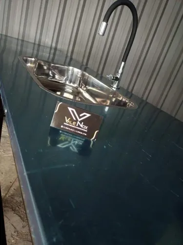 Mesa de inox com cuba