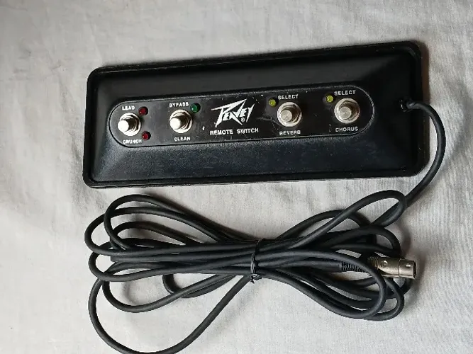 Footswitch Peavey  ST Chorus 212 FS