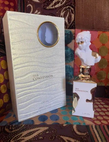 Her Confession Lattafa 100ml 