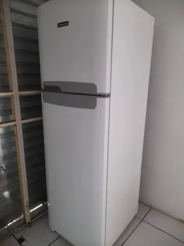 GELADEIRA 400 LITROS