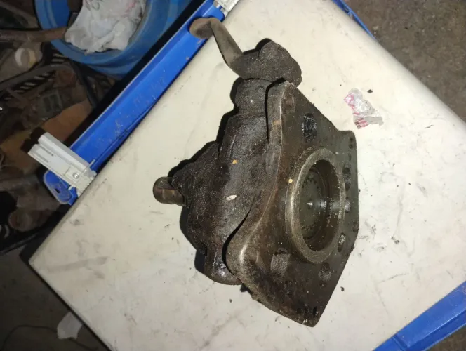 Tomara de força Mercedes bens 