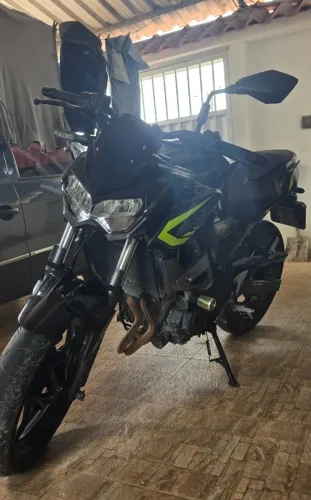 Kawasaki z400
