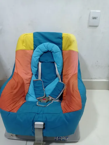 Cadeira de bebê para automóveis 