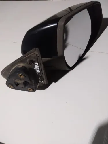 Espelho retrovisor lado direito GM Cobalt elétrico e original 