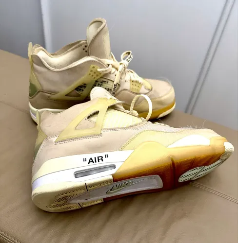 Exclusivo! Jordan 4 Off-White Sail - Hype Mundial