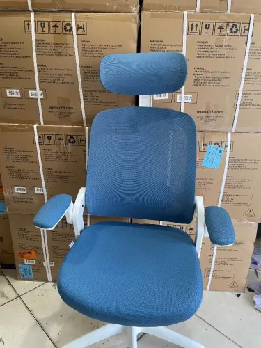 Cadeira Astra Elements Azul e branca