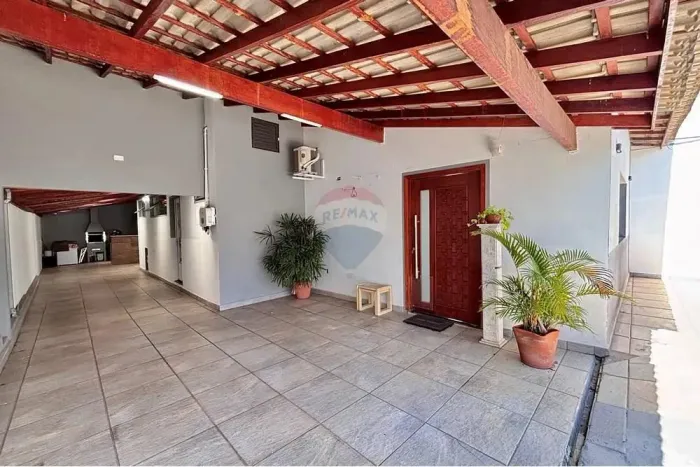 Casa com 3 dormitórios, suite e energia fotovoltaica na Vila Paraíso, Mogi Guaçu