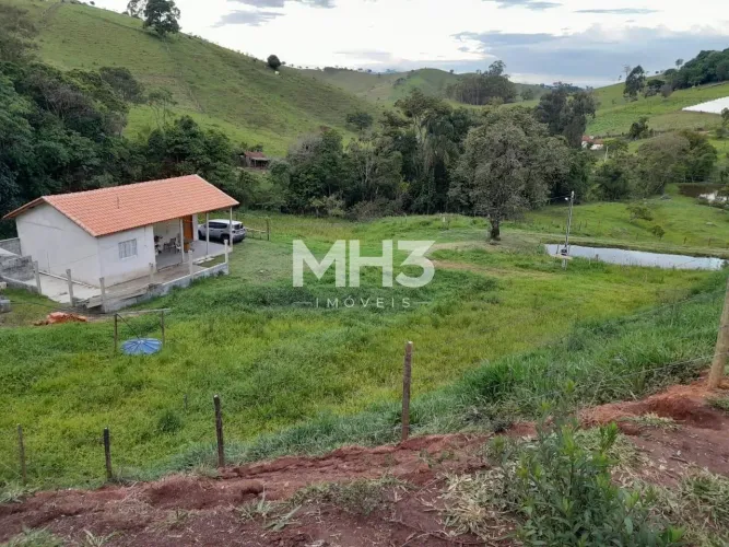 sítio - Centro - Cambuí