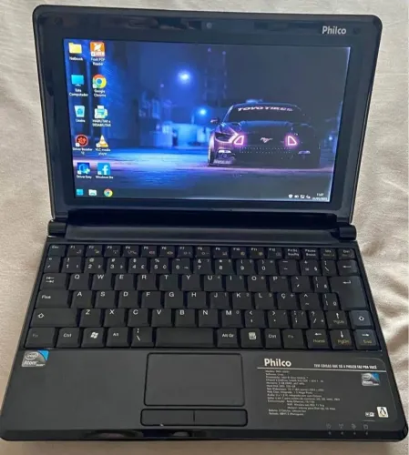 Netbook Philco + bolsa de transporte 