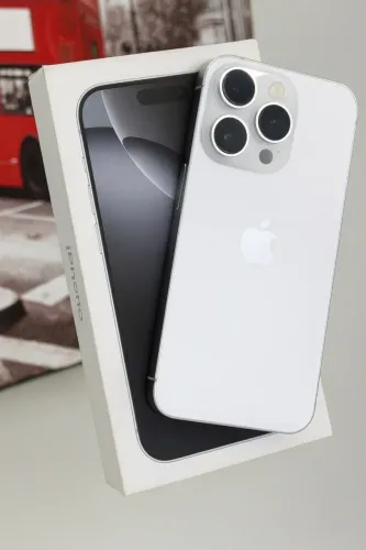 iPhone 16 Pro 128GB - Titânio Branco