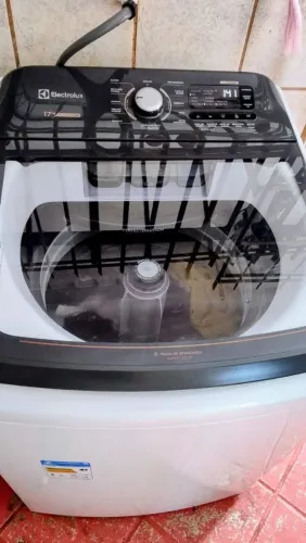 Lava roupas 17 kg