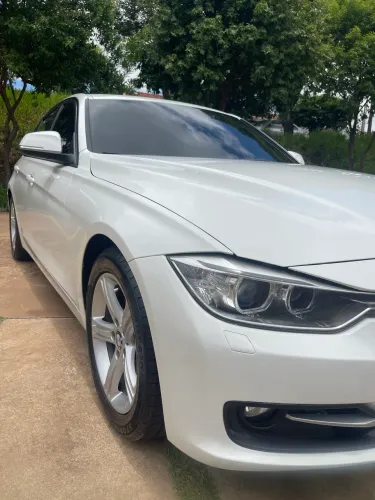 BMW 320I A 2.0 Turbo/activeflex 16V 184cv 4P 2015