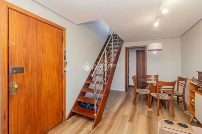 Cobertura para alugar com 134 m² - 2 dormitórios (1 suíte) - 2 vagas - Jardim Botânico /Po