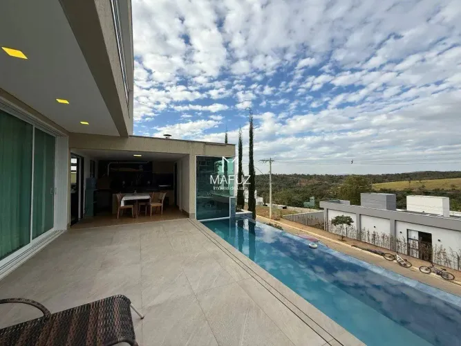 Casa com 4 dormitórios, 529 m² - Condomínio Gran Park Toscana - Vespasiano/MG