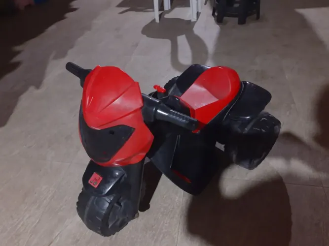 Moto elétrica Bandeirantes