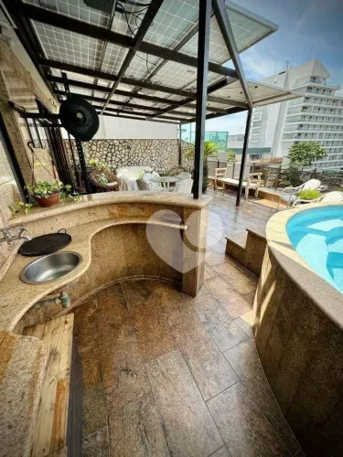 Cobertura com 5 dormitórios à venda, 336 m² por R$ 4.500.000,00 - Barrinha - Rio de Janeir
