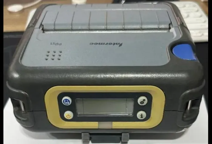 Impressora portátil Bluetooth Intermec pb5