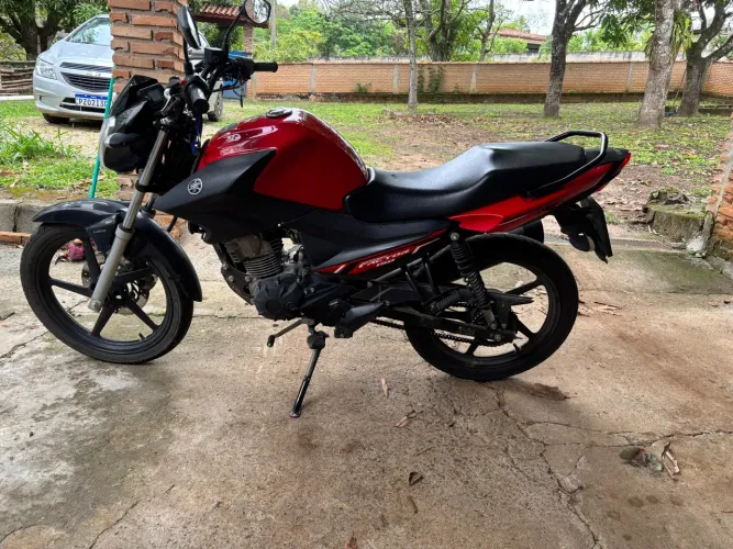 Vende se ou troca por carro