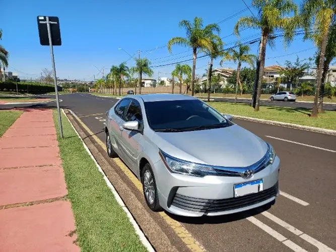 Toyota Corolla GLI 1.8 Flex 16V Aut. 2018