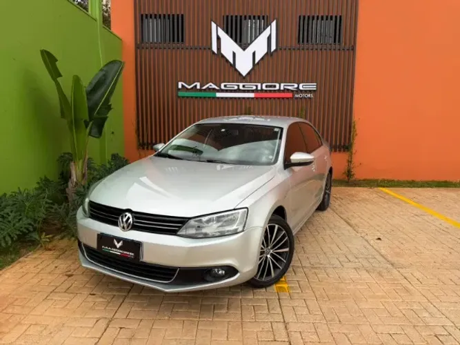 Volkswagen Jetta Comfortline 2.0 T.flex 8V 4P Tipt. 2012