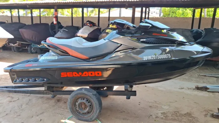 VENDO JET SKI SEA DOO GTX 215 LIMITED