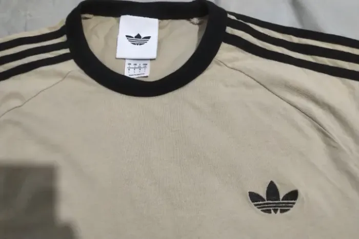 Camiseta Adidas Adicolor 3 Stripes Masculina