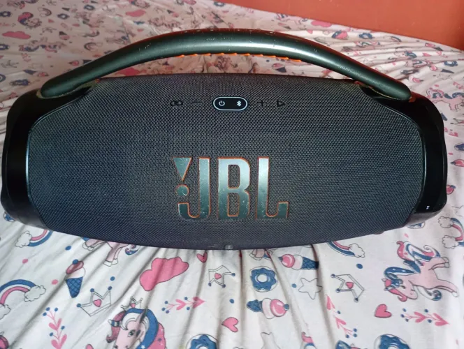 JBL bombox 3