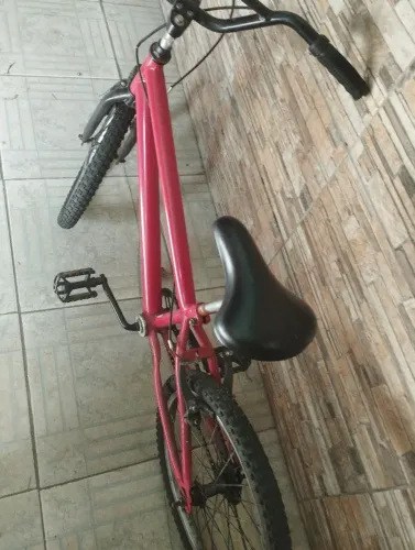 Bicicleta aro 20 barbada. *