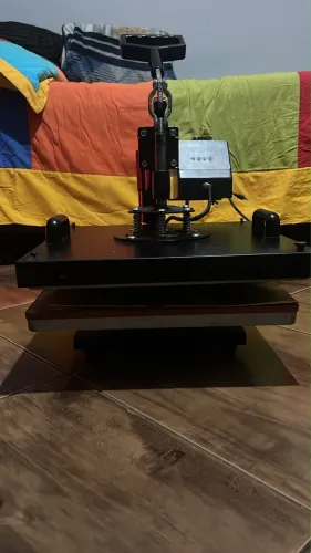 prensa térmica para estampas de camisas