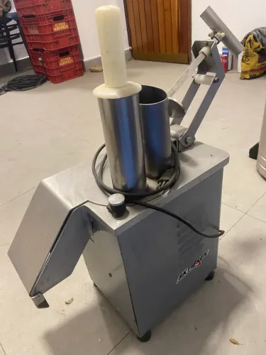 Máquina processadora de alimentos