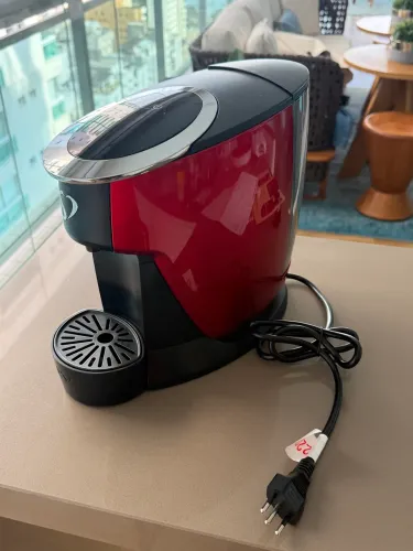 Cafeteira touch três corações na garantia