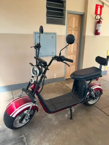 Scooter Elétrica - Modelo X11 Autopropelido de 3000w