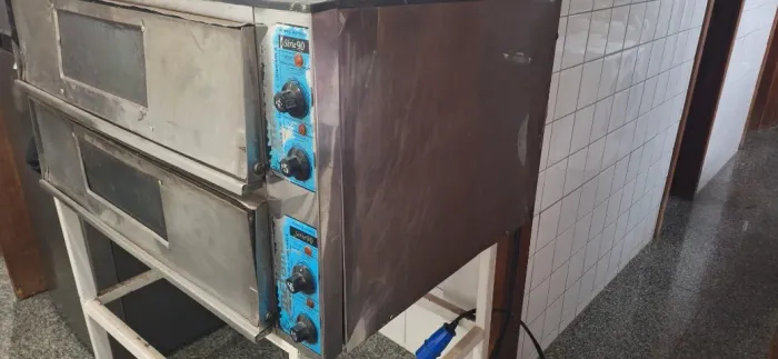Forno Industrial Elétrico Metalmaq para pizza 90x70 - Trifásico