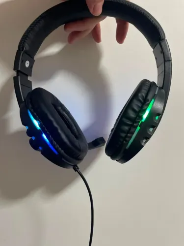 Fone De Ouvido Gamer Headset Com Microfone E Luz LED Gamer
