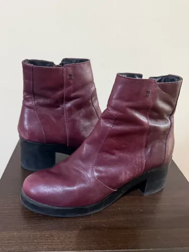 Bota Santa Lolla
