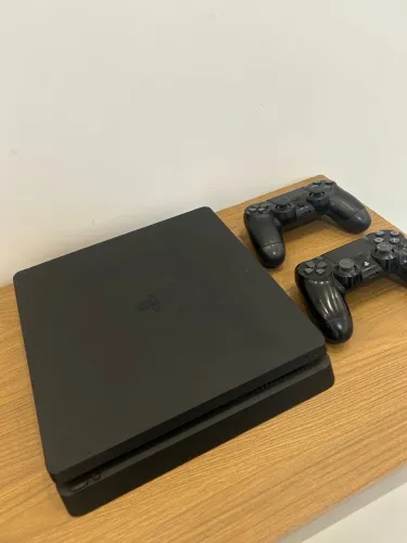 PS4 VENDO OU TROCO 