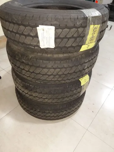 Pneus 225/65 R16 Novo
