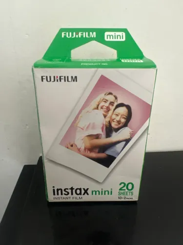 Filme Polaroid Fujifilm