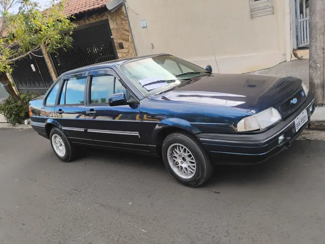 Ford Versailles GL 2.0i / 2.0 2P E 4P (álcool) 1992