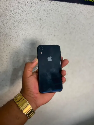 iPhone XR Preto - Ótimo Custo-Benefício