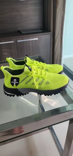 Tênis casual masculino leve,respirável e confortável com solado grosso,sapato de corrida.