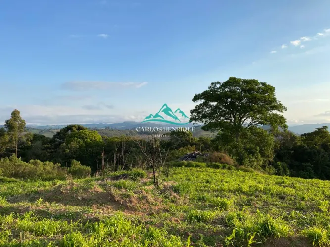 Terreno exclusivo com 22.000 m² em meio à natureza