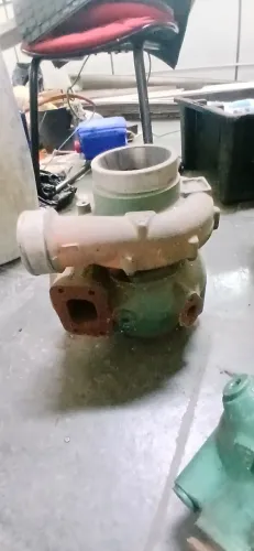 Peças para barco.