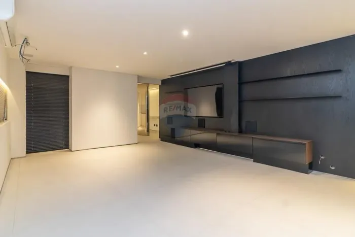 Luxo no Jardins: Apt. 454ms, 4 Suítes, 4 vagas na Rua Bela Cintra próx. Rua Oscar Freire