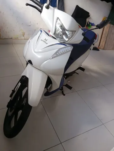 Shineray Jet 125 semi nova 