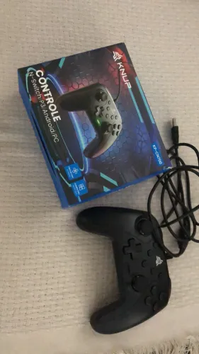 Vendo controle p/ PC novo