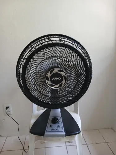 Ventilador Arno 40 cm.