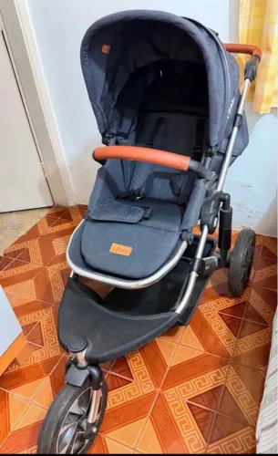 Carrinho Bebê três rodas Litet